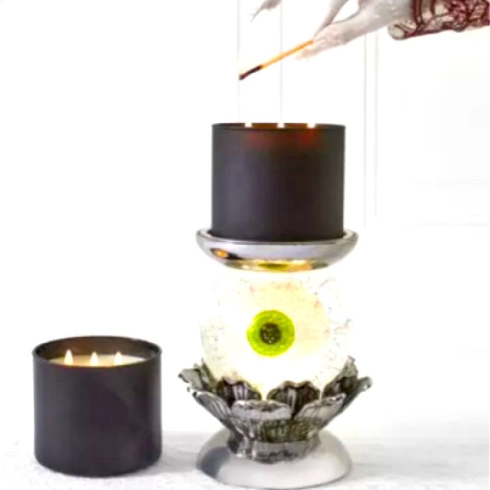 Bath and Body Works Eyeball Candle Pedestal